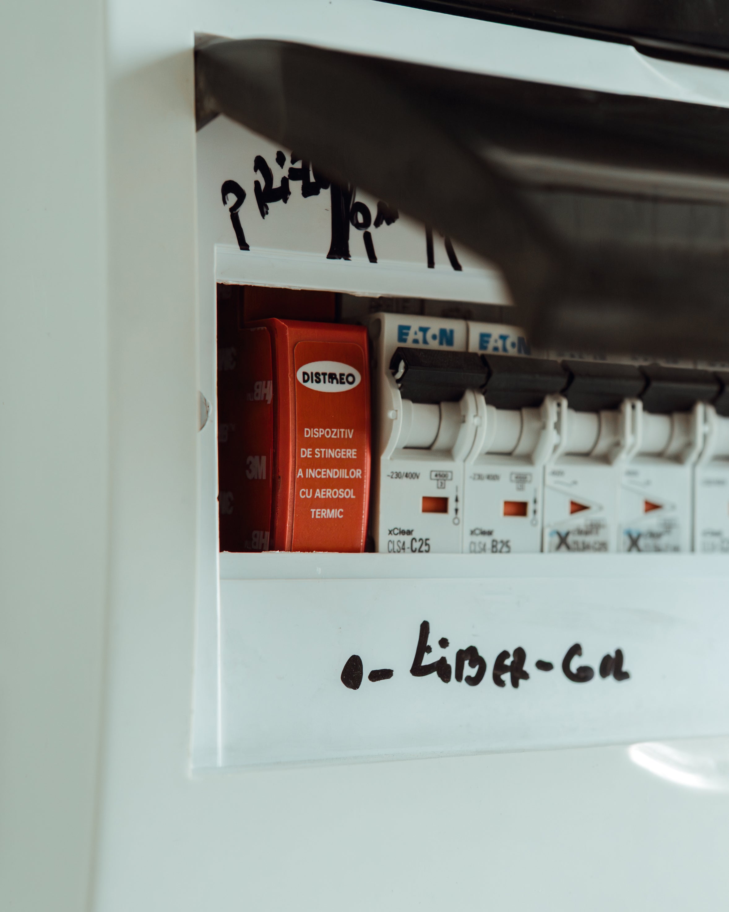 Dispozitiv autonom de stingere cu aerosoli - Flarex