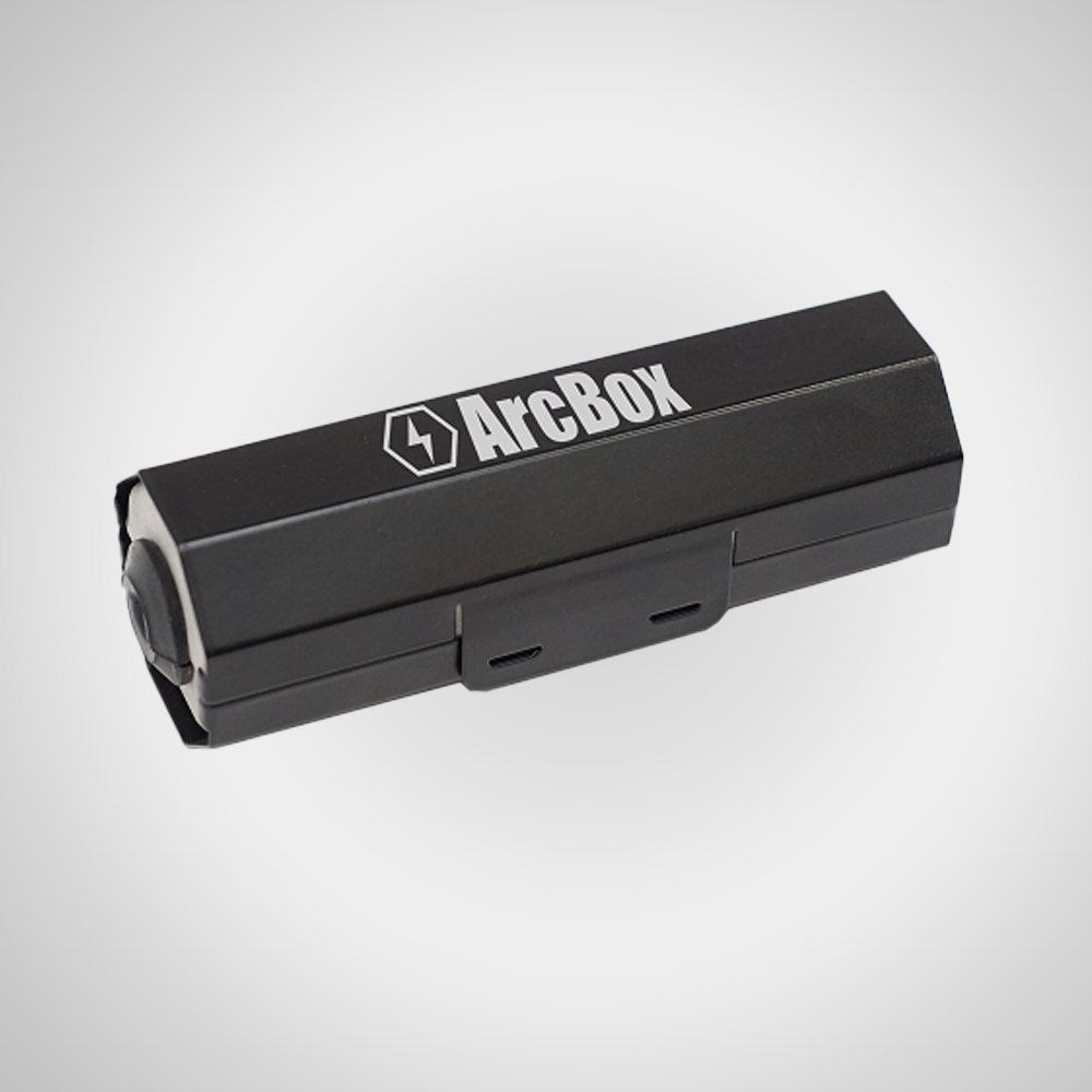 Dispozitiv autonom de stingere pentru conectorii panourilor fotovoltaice - ArcBox